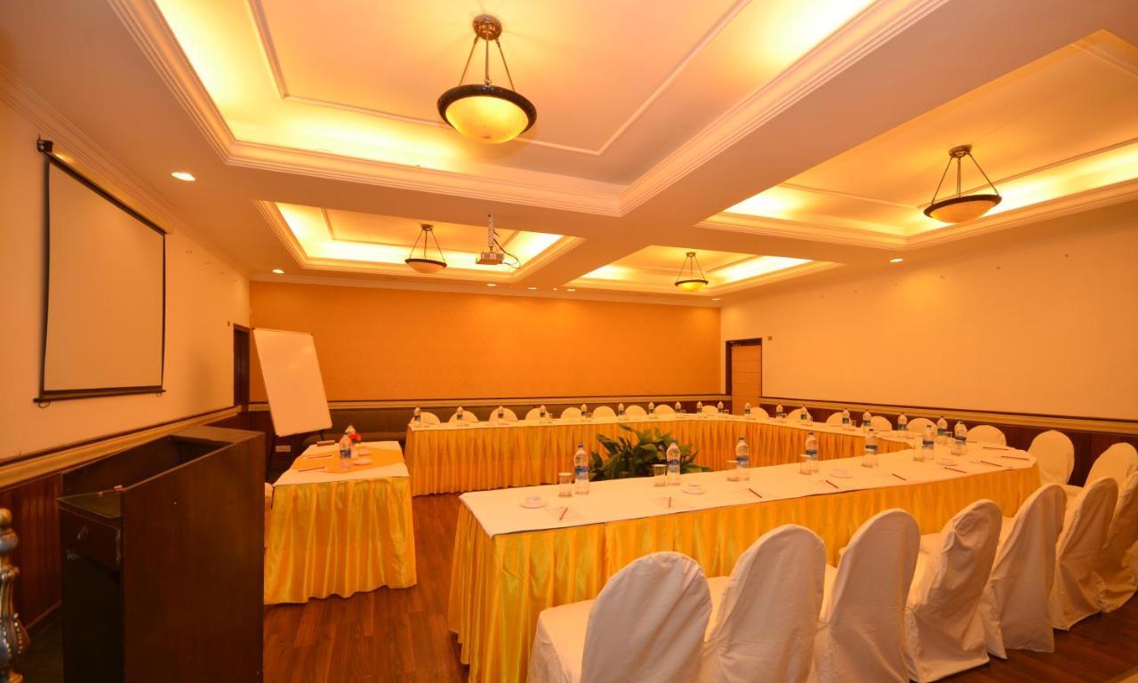 Shervani Hilltop Resort Nainital Exterior photo