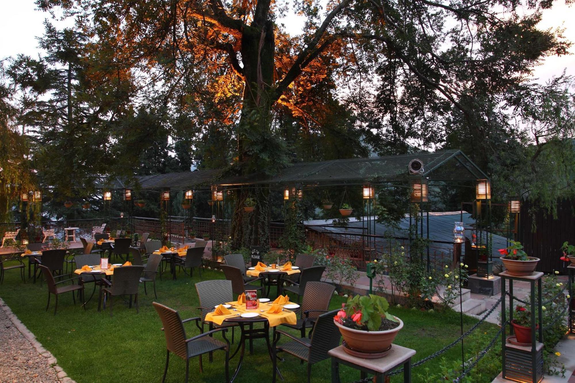 Shervani Hilltop Resort Nainital Exterior photo