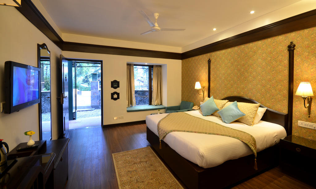 Shervani Hilltop Resort Nainital Exterior photo